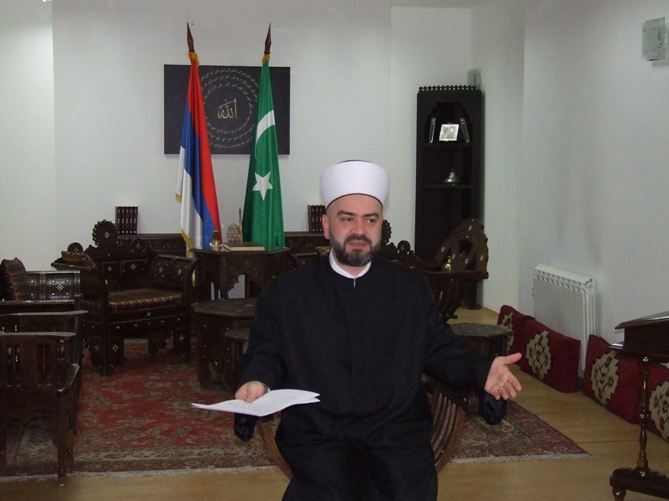 32592235 1719189401522210 78083467513954304 n