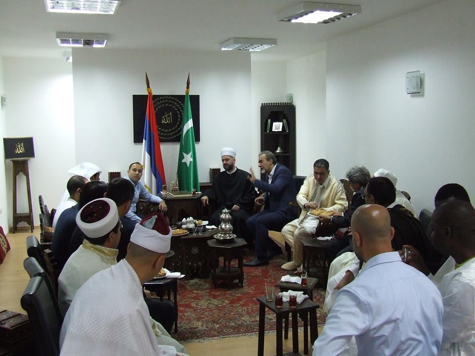 35359353 1753009704806846 8446736233412952064 n