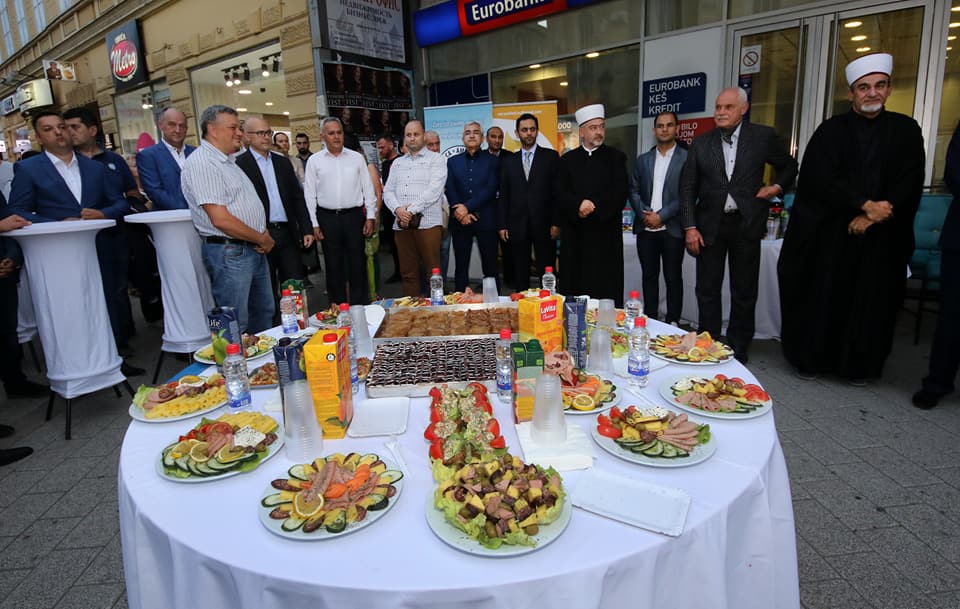 35416127 1595596140569311 2567994116310827008 n