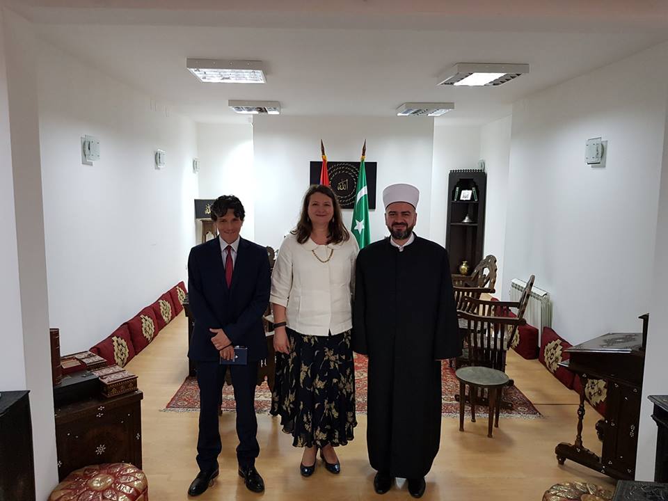 35682332 1758236860950797 6208442717484089344 n