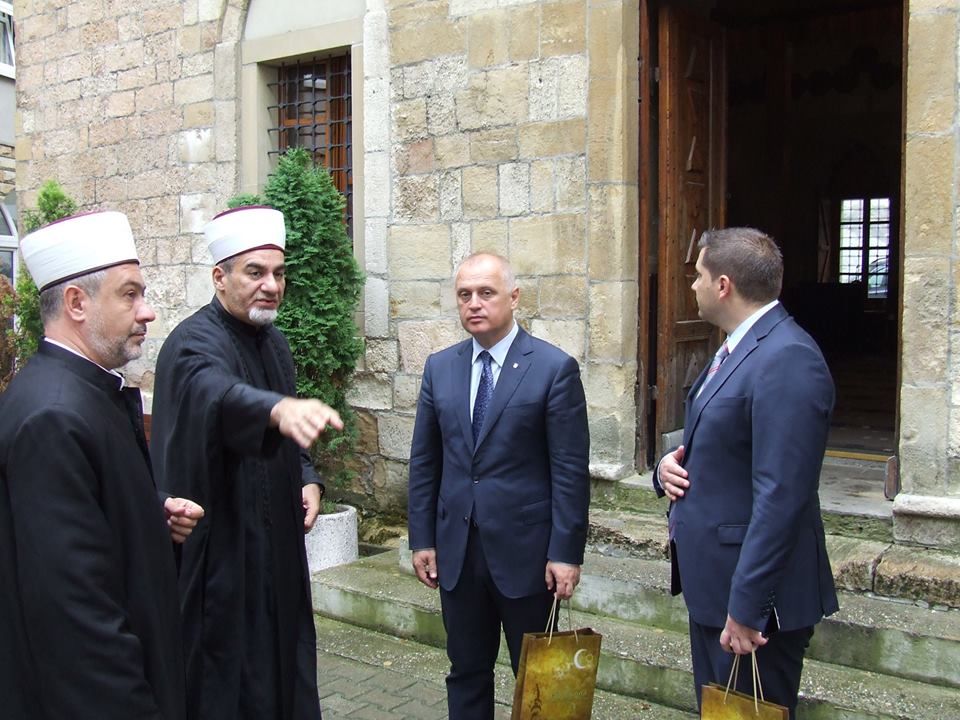 37377538 1806675336106949 1468800389129175040 n