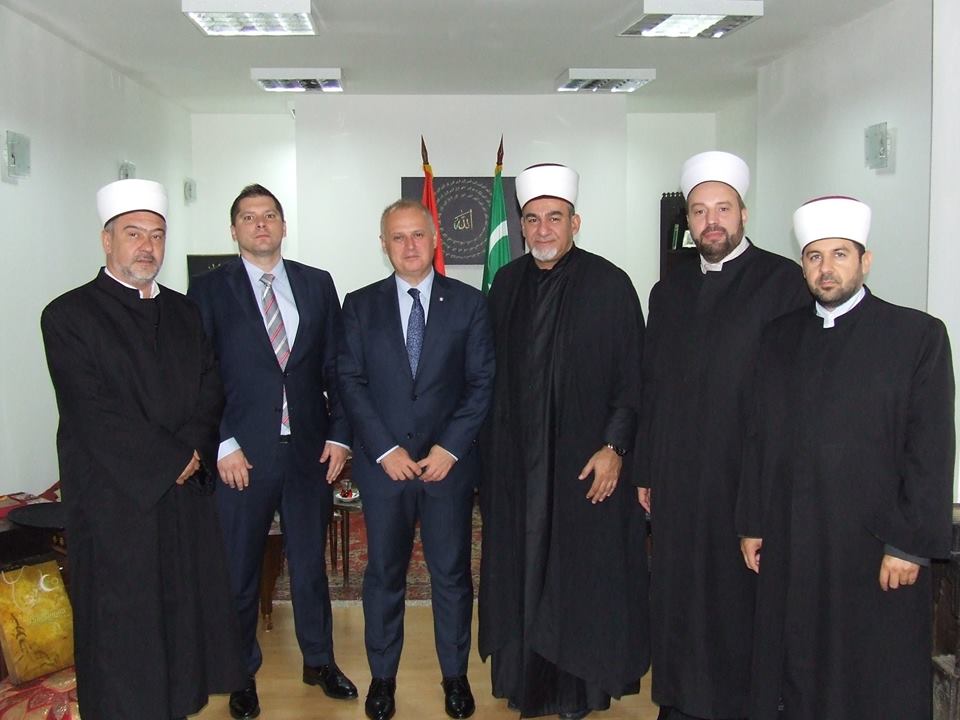 37419705 1806673469440469 4527329974515924992 n