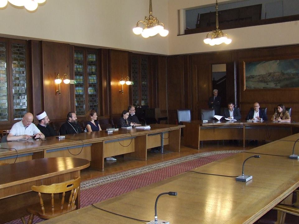 37910414 1820791198028696 7838219928271323136 n