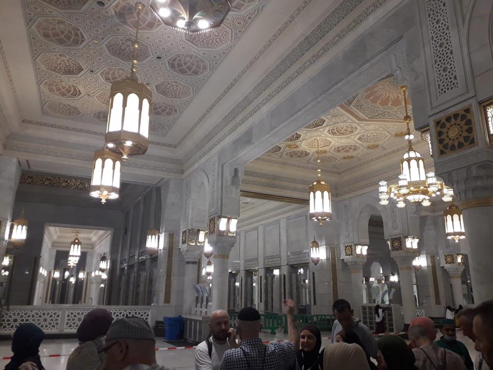 39799643 1866555783452237 746390235721498624 n