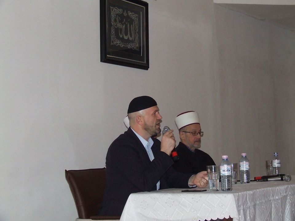 46525838 1998047446969736 3792534191988539392 n