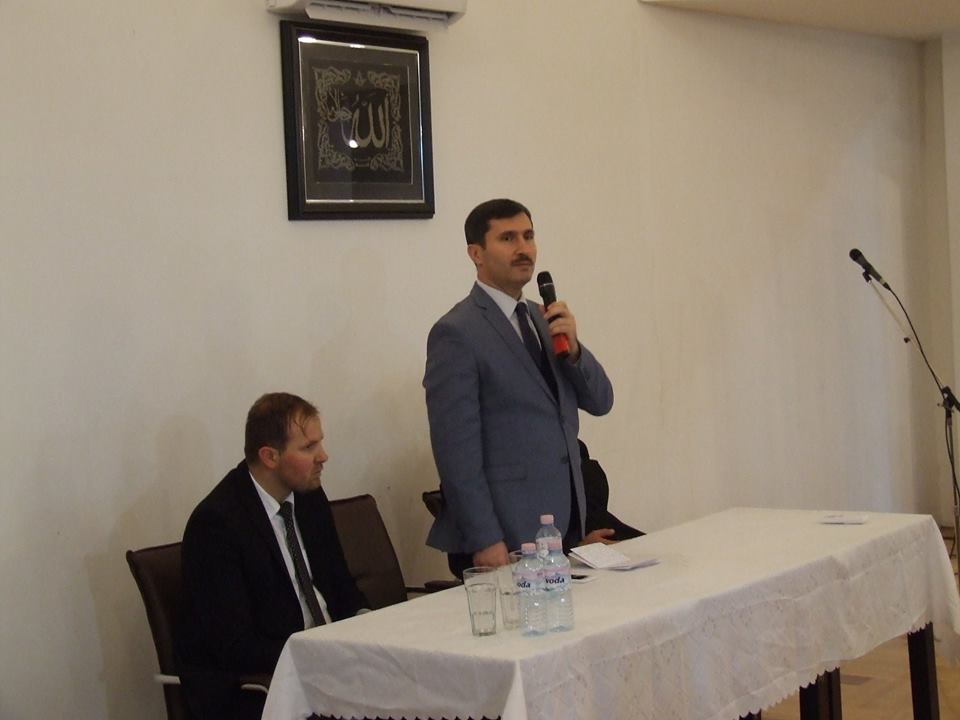 46525982 1998048093636338 1789571971546087424 n