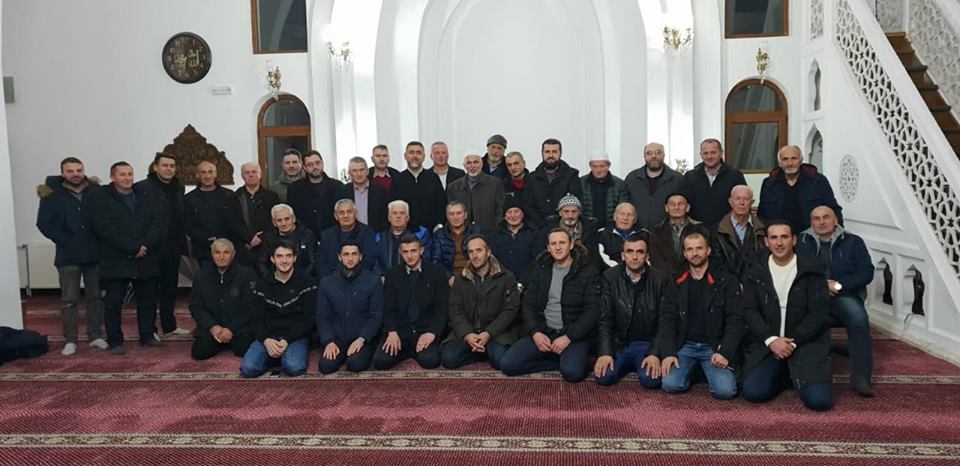 48371724 1132900656869165 3014387500656361472 n