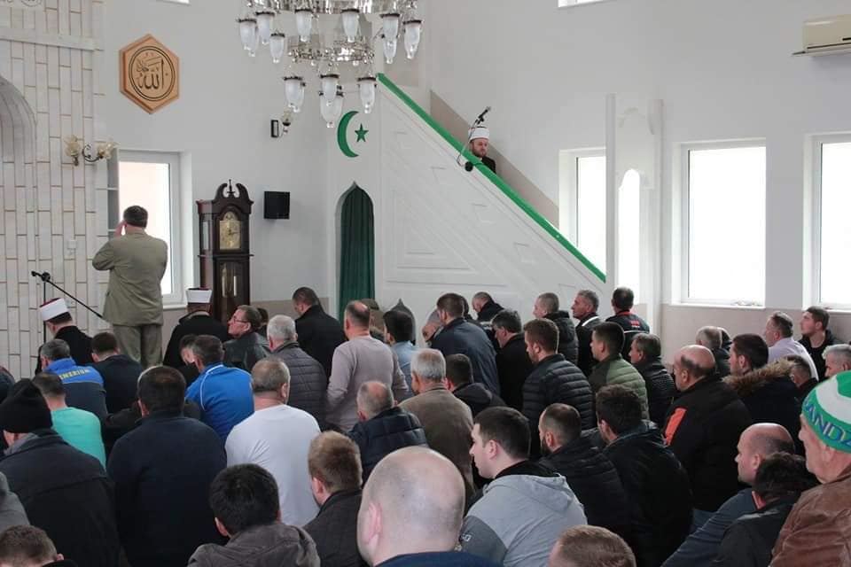 54256887 1188323384660225 5100007479106863104 n