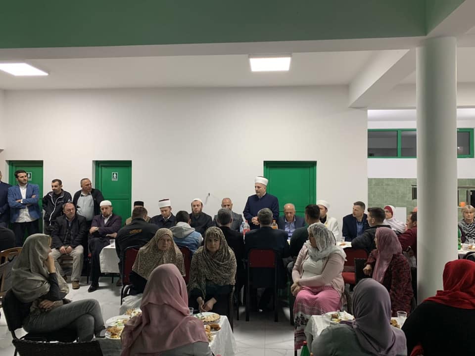 60222952 310196069905910 6031162406128844800 n