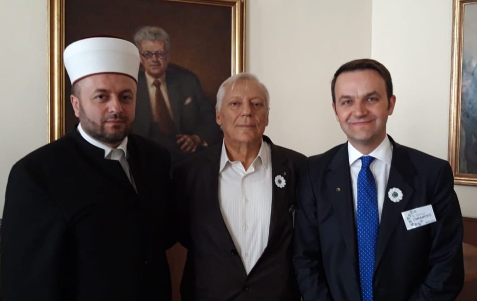 72190845 412161282826423 2685901263622635520 n