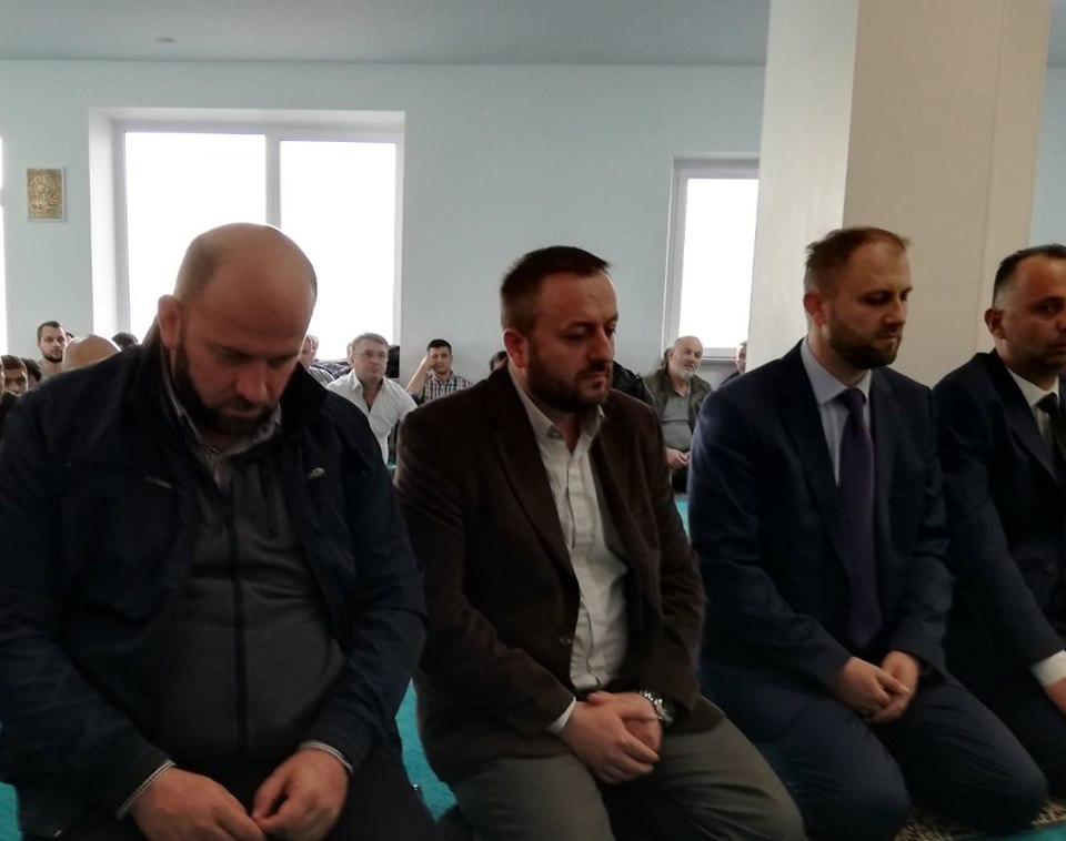 73146158 424817884894096 4546296189317808128 n