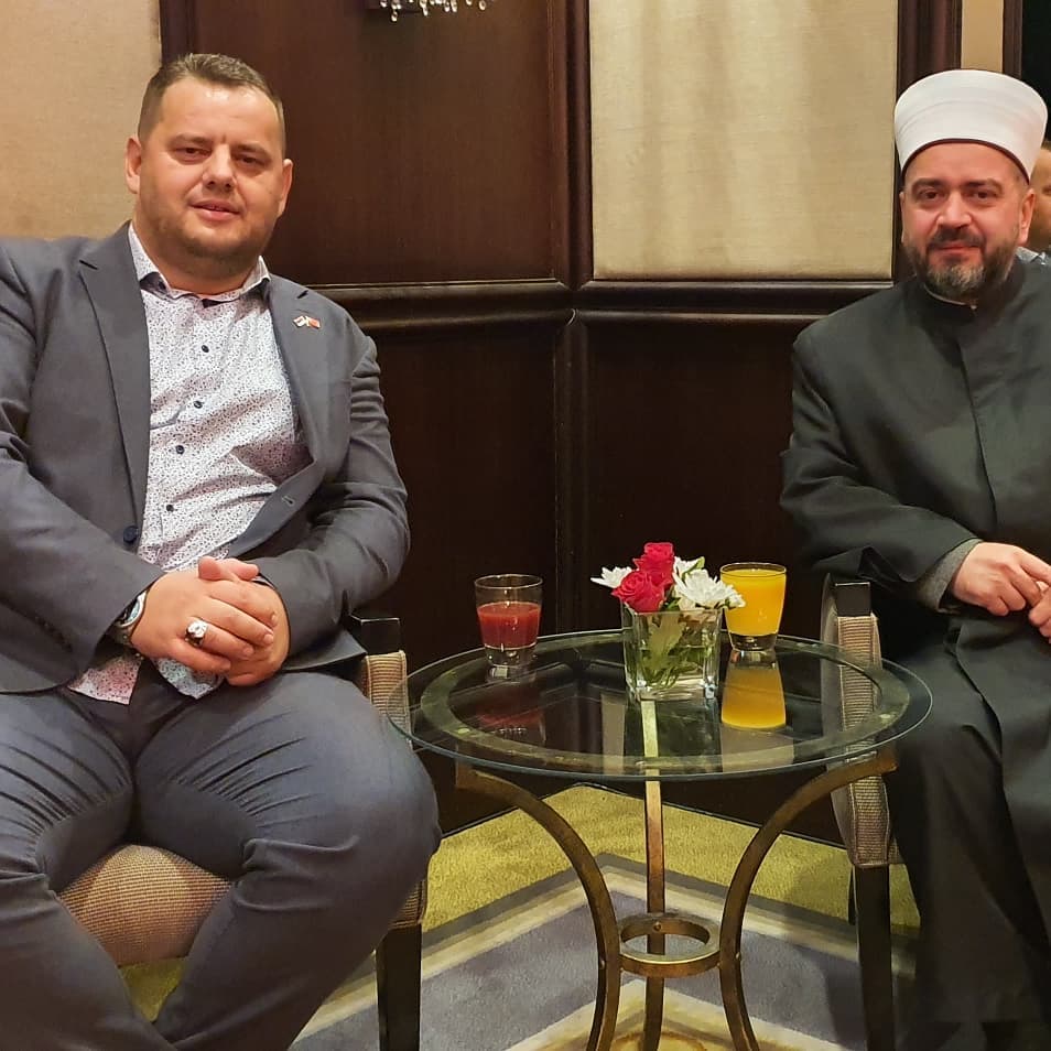 76188960 2615536961843574 7079637474397388800 n