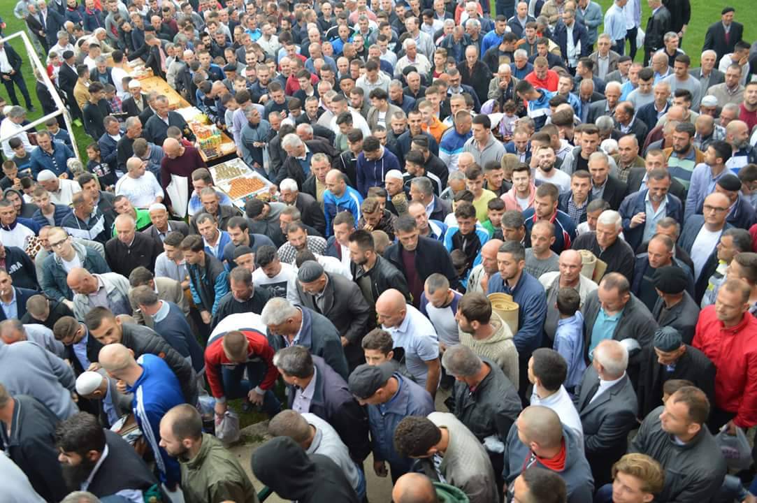 816a110c 19f6 4cdd a7b6 8241e7d8adf0