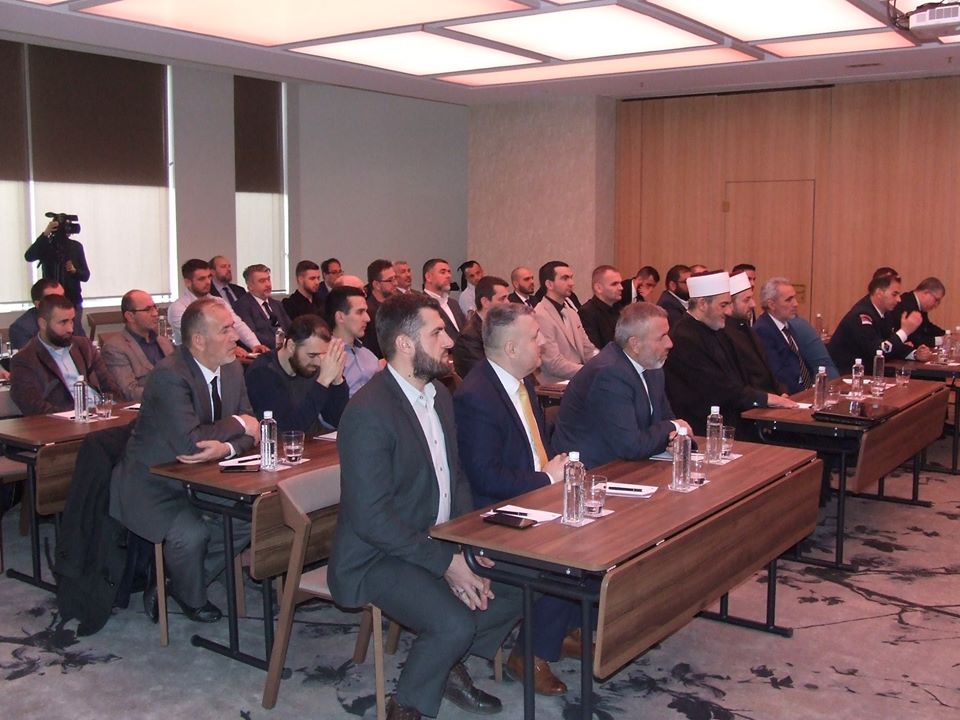 84324016 2790931607681312 186216471850909696 o