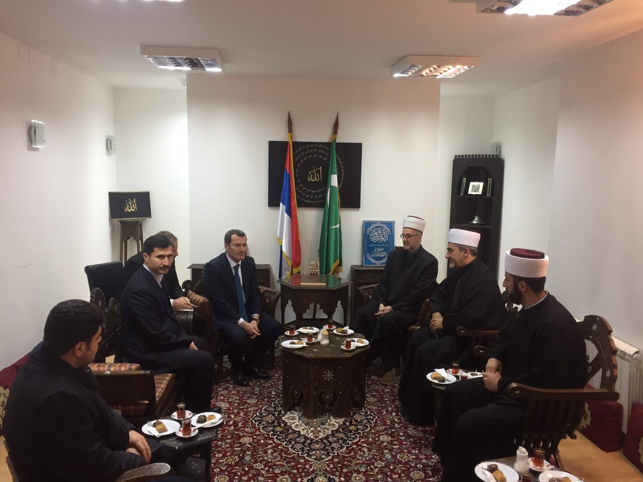 WhatsApp Image 2018 11 24 at 22.51.12