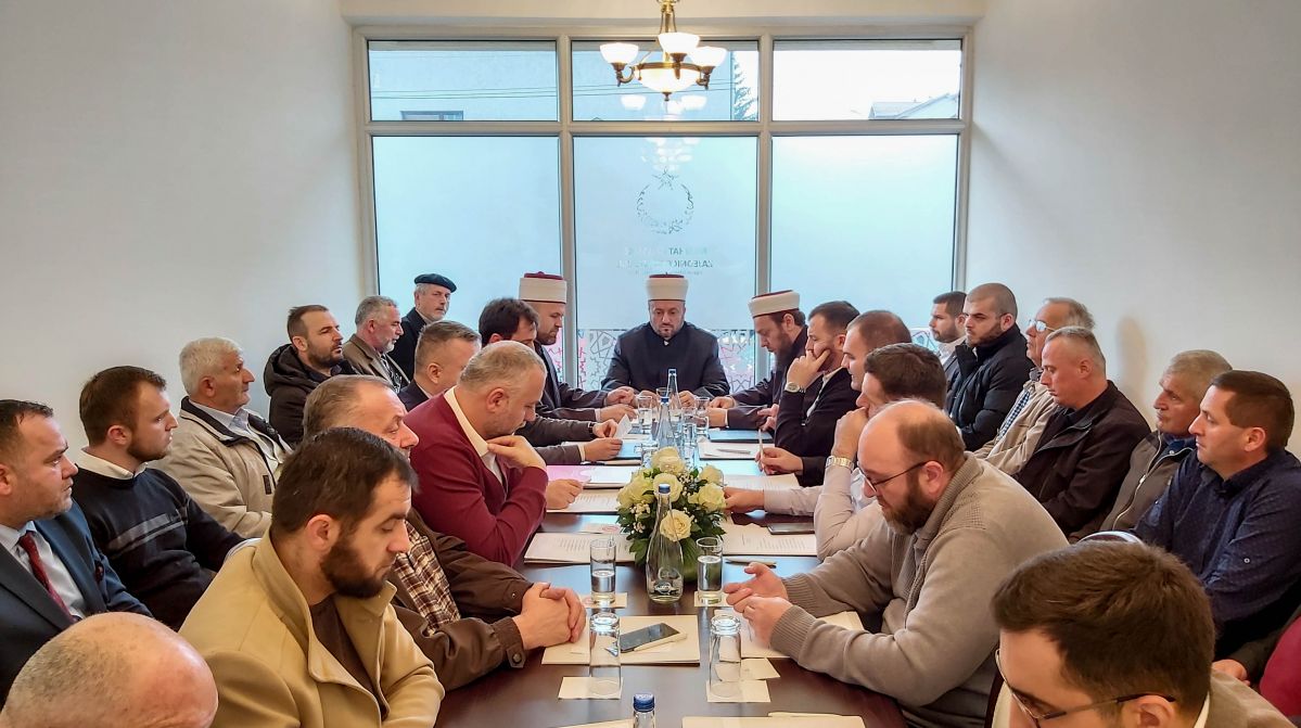 b94edb74c02b97e8f42f9a9bfb8db38a