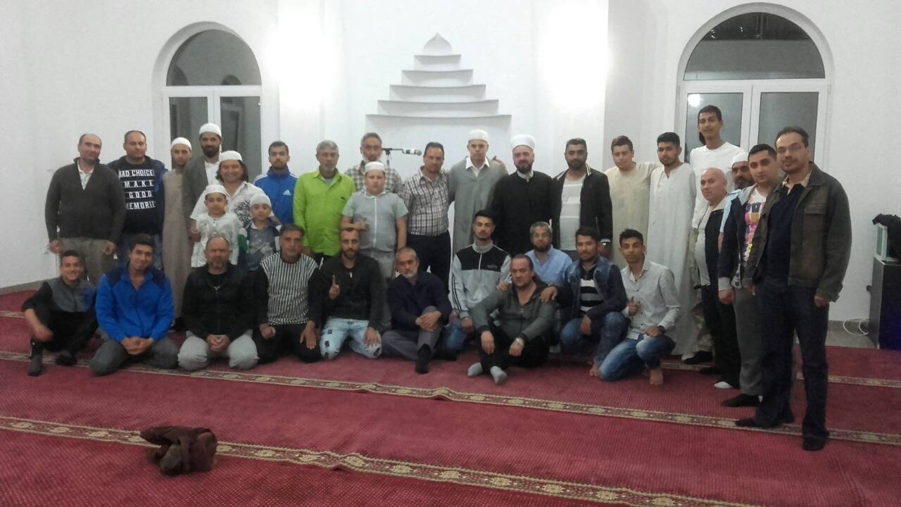 media share 0 02 05 1aaba8d54f4fe69d9271a2faab6041b48bc0bdb1da3551f1295441f21fe4101d Picture